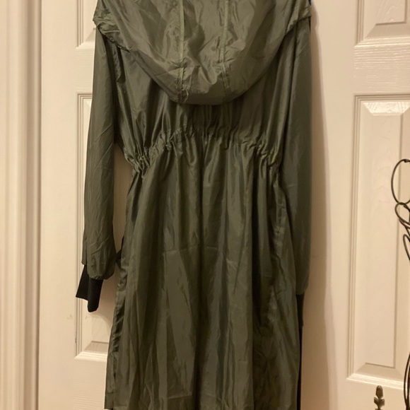 Rare Ivy Park Windbreaker - Picture 5 of 6